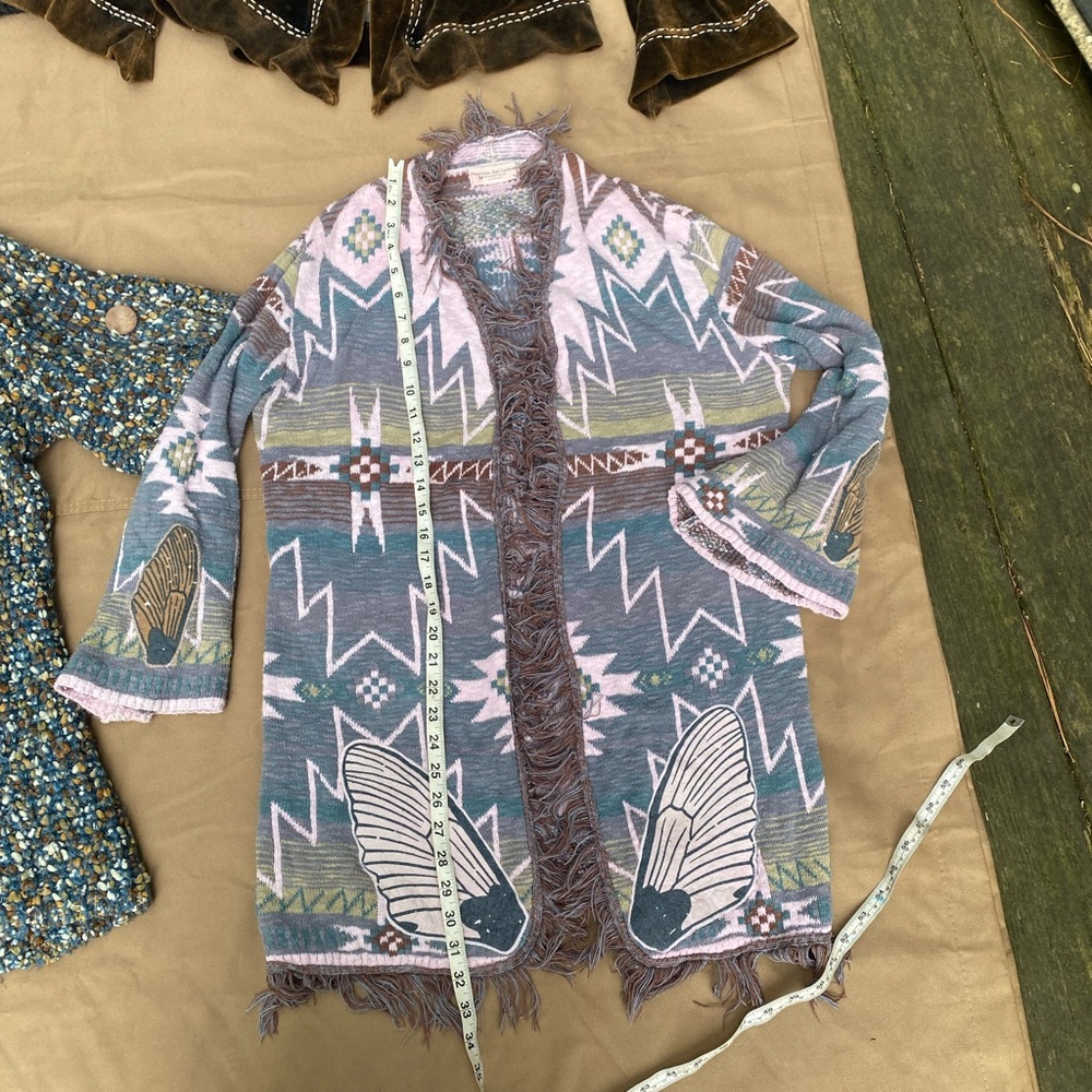 Aztec Patterned Cardigan with Fringe - Picture 2 of 4